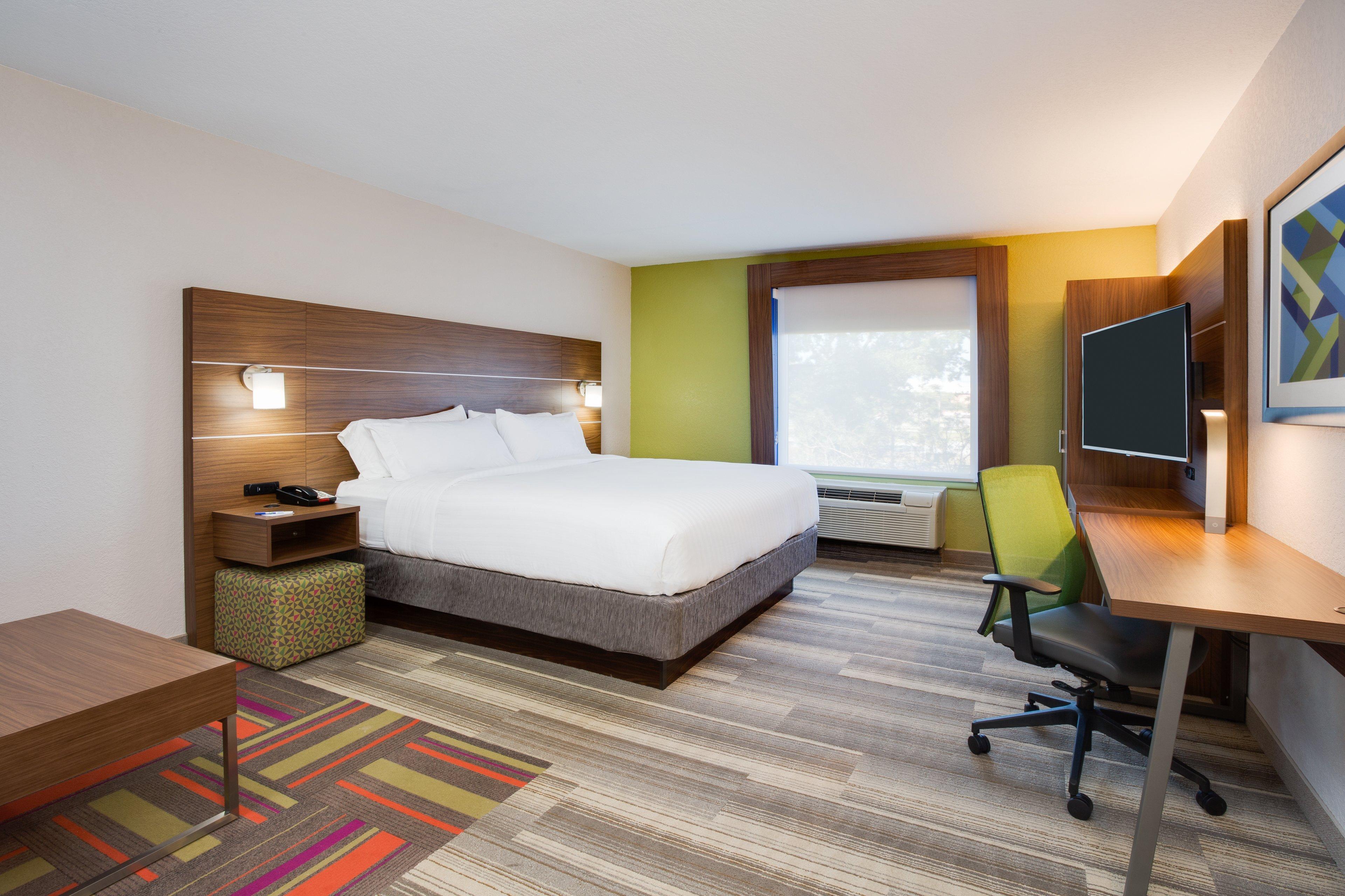 Holiday Inn Express Hotel & Suites Tampa-Fairgrounds-Casino By Ihg Exterior photo